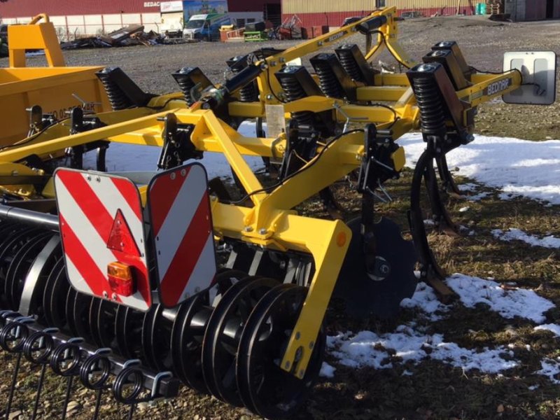 Grubber des Typs Bednar Swifterdisc XN3000, Gebrauchtmaschine in Aesch (Bild 1)