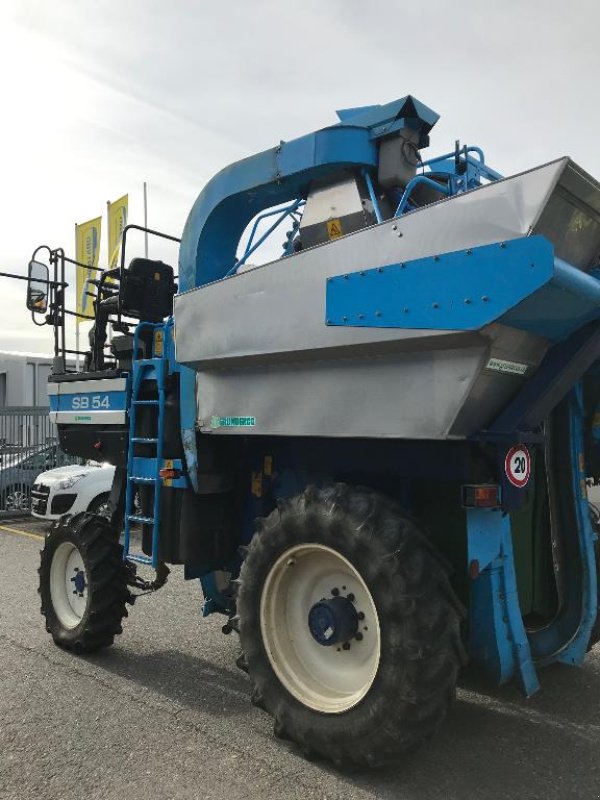 Traubenvollernter des Typs Braud SB54, Gebrauchtmaschine in Aesch (Bild 3)