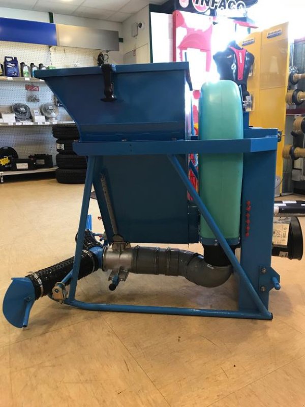 Anhängespritze des Typs Berthoud poudreuse VEGA 120l, Gebrauchtmaschine in Aesch (Bild 3)