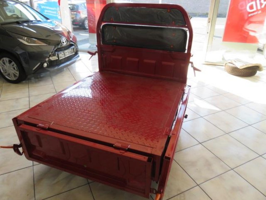 Gator des Typs Cargo Runner Elektro Lastendreirad, Neumaschine in Sommerach (Bild 12)