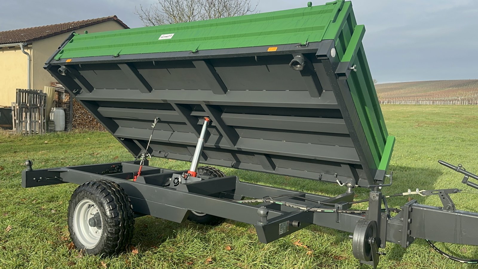 Einachskipper des Typs Schmitt Sommerach Essenza 4,5 T, Neumaschine in Sommerach (Bild 7)