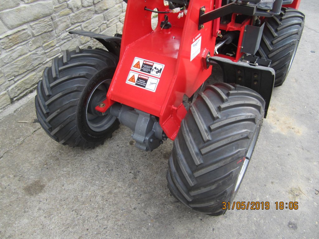 Hoflader des Typs Schmitt Sommerach 807, Gebrauchtmaschine in Sommerach (Bild 13)