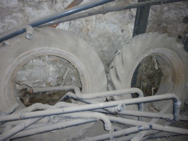 Reifen des Typs Sonstige 13,6-38", Gebrauchtmaschine in Egtved (Bild 1)