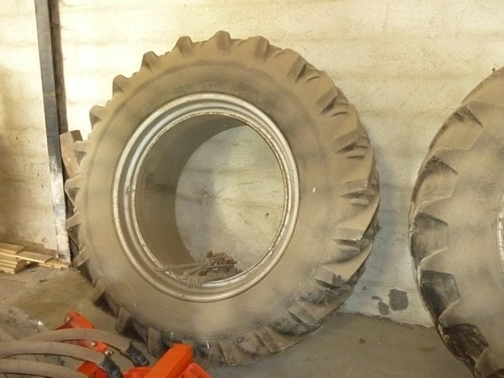 Reifen des Typs Sonstige 18,4x38, Gebrauchtmaschine in Egtved (Bild 2)