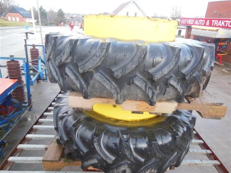 Reifen des Typs Kleber 18,4x38 med låse, Gebrauchtmaschine in Egtved (Bild 2)