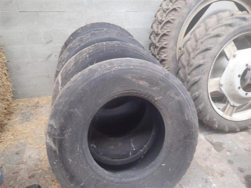 Reifen des Typs Sonstige 15 R 22,5 2 stk., Gebrauchtmaschine in Egtved (Bild 1)