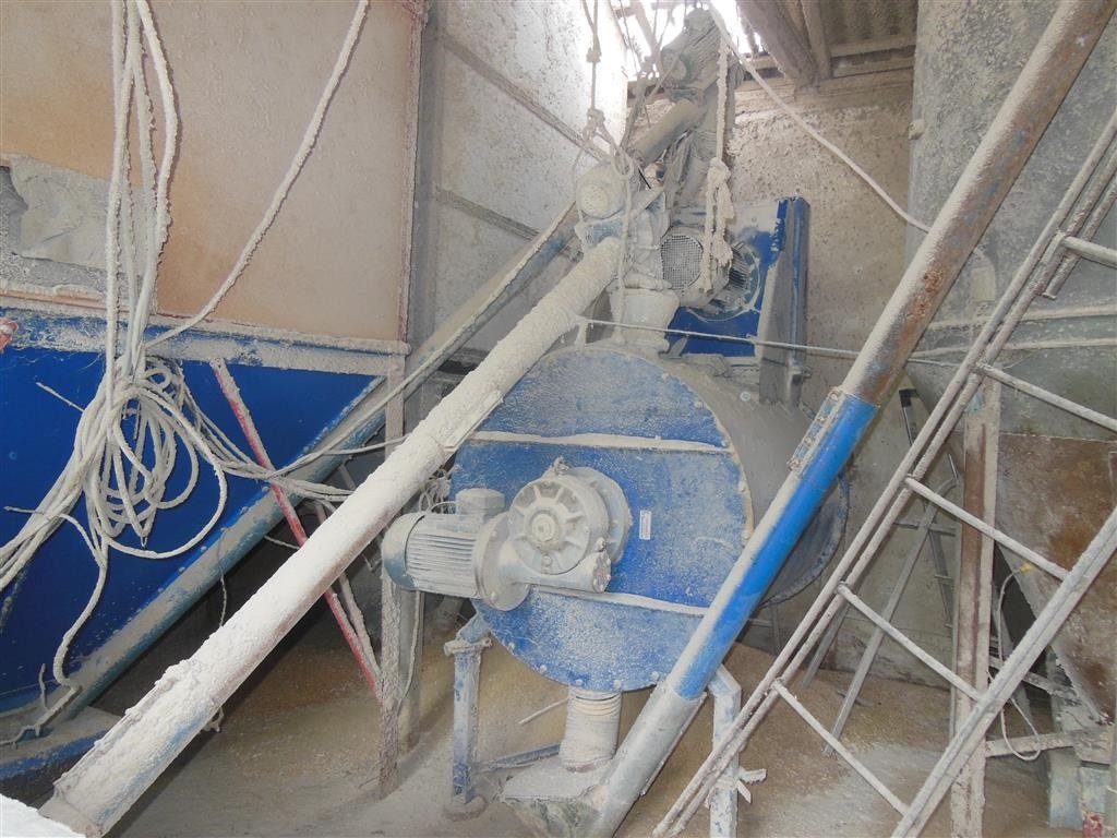 Futtermischwagen des Typs Sonstige AB Maleblandeanlæg med ny slaglemølle, Gebrauchtmaschine in Egtved (Bild 4)