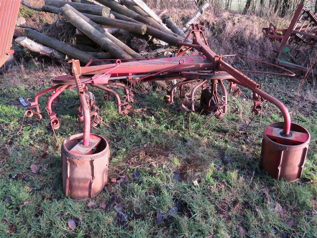 Schwader des Typs JF CVR 320, Gebrauchtmaschine in Egtved (Bild 1)