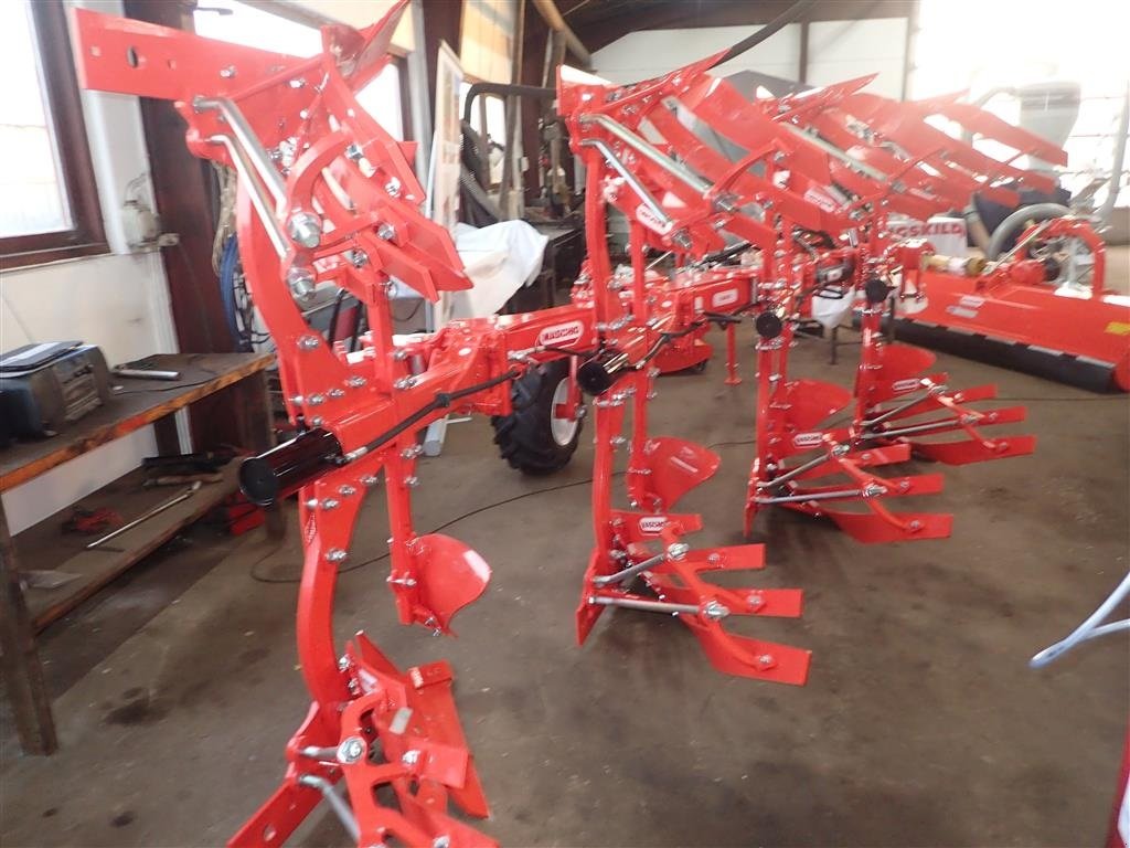Pflug des Typs Maschio UNICO L Vario NSH 4-105, Gebrauchtmaschine in Egtved (Bild 3)