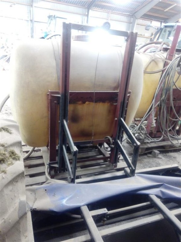 Feldspritze des Typs Hardi Rækkesprøjte, Gebrauchtmaschine in Egtved (Bild 2)