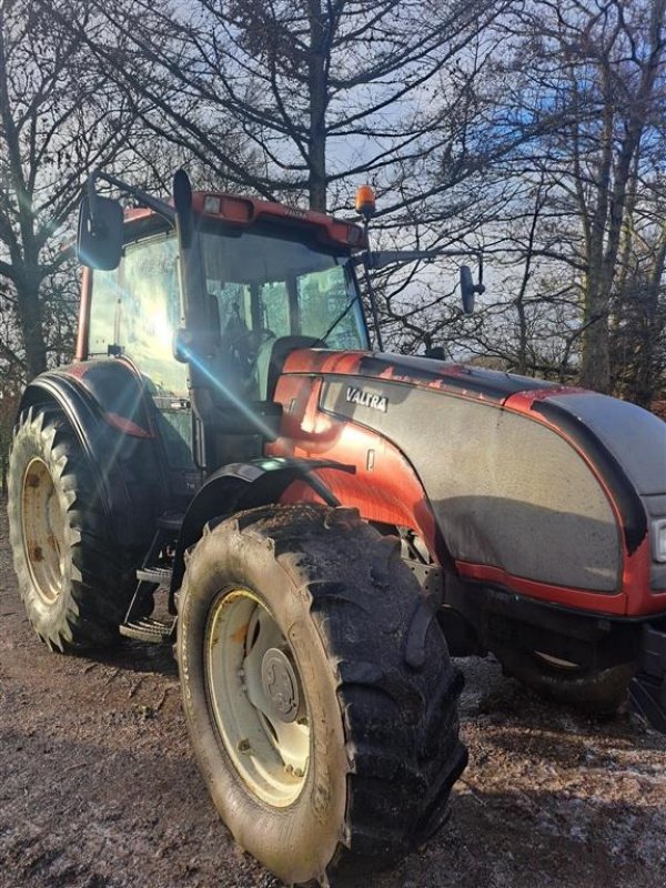 Traktor des Typs Valtra T 150, Gebrauchtmaschine in Spøttrup (Bild 5)