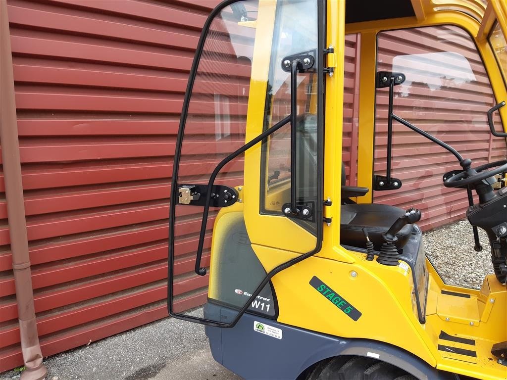 Kompaktlader des Typs Eurotrac W11 w11 lang arm  førehus, Gebrauchtmaschine in Rødekro (Bild 12)