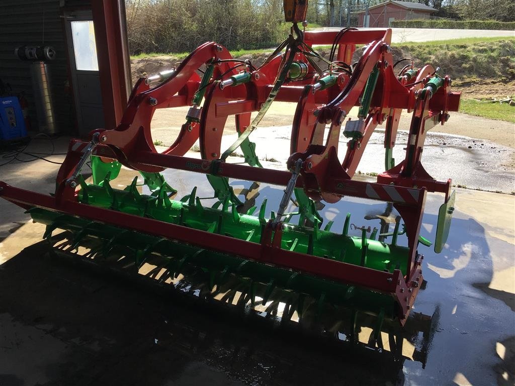 Tiefenlockerer des Typs Sonstige Agro Tom, Gebrauchtmaschine in Rødekro (Bild 4)