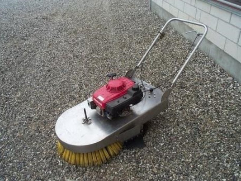 Straßenkehrmaschine des Typs Sonstige 70, Gebrauchtmaschine in Storvorde (Bild 1)