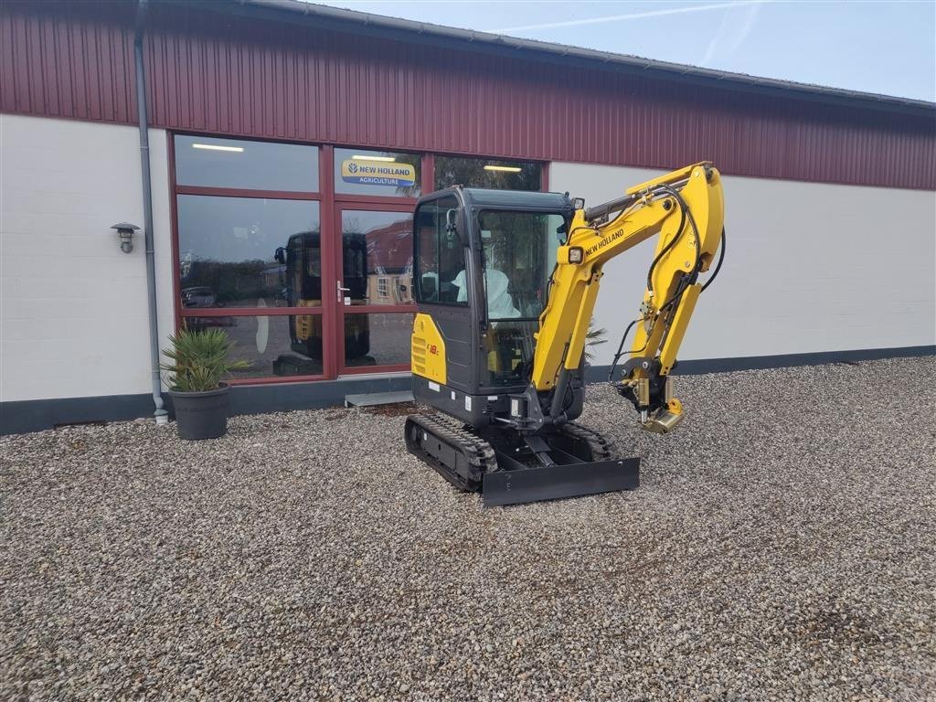 Bagger des Typs New Holland E18 C, Gebrauchtmaschine in Storvorde (Bild 1)