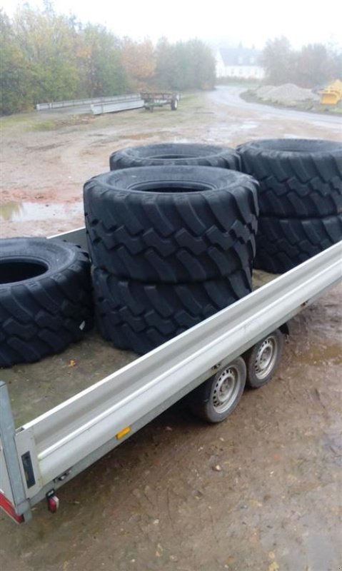 Reifen des Typs BKT Sonstiges, Gebrauchtmaschine in Hjortshøj (Bild 1)