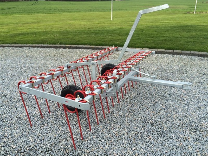 Sonstige Gartentechnik & Kommunaltechnik des Typs Sonstige GÅRDSPLADSRIVE 1,5M, Gebrauchtmaschine in Haderslev (Bild 1)