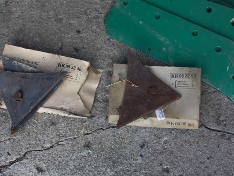 Pflug des Typs Kverneland 9 stk. brystplader til krop 3., Gebrauchtmaschine in øster ulslev (Bild 1)