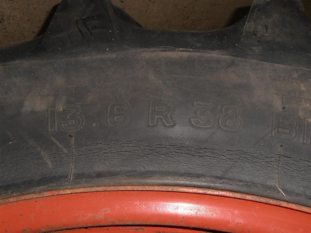 Reifen des Typs Sonstige 13.6/12-38 Med afstandsring, Gebrauchtmaschine in Varde (Bild 4)