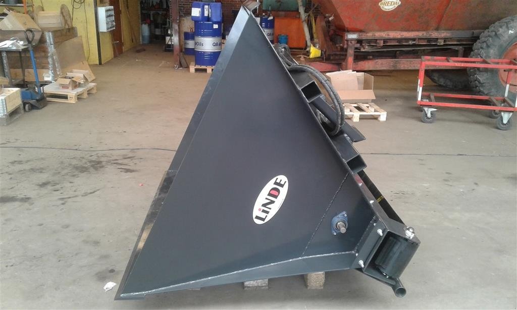 Einstreutechnik des Typs Linde Strøskovl, Gebrauchtmaschine in Struer (Bild 3)