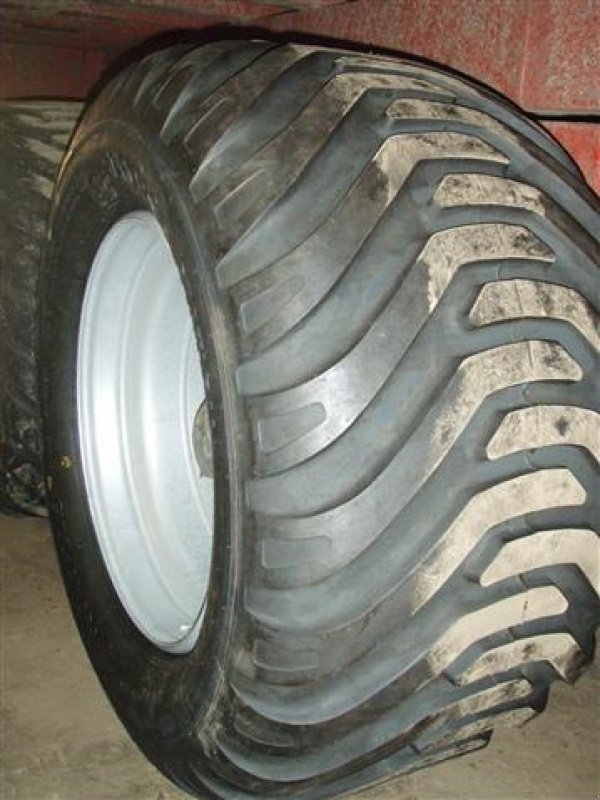 Muldenkipper des Typs Sonstige Nye 560/45-R22,5  radial hjul, Gebrauchtmaschine in Struer (Bild 2)