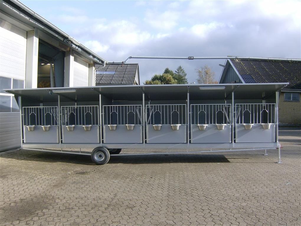Melkstand des Typs Agro Kalvevogn, Gebrauchtmaschine in Kjellerup (Bild 2)