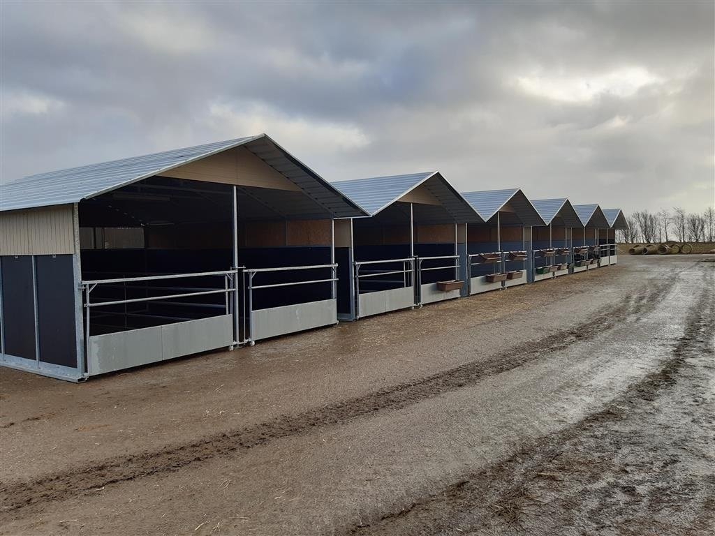 Melkstand des Typs Agro Kalvehytter fælles, Gebrauchtmaschine in Kjellerup (Bild 1)