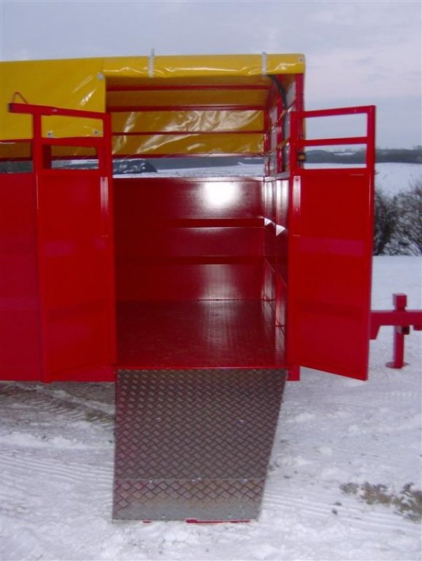 Viehanhänger des Typs Agro Grisevogn SPF8250, Gebrauchtmaschine in Kjellerup (Bild 4)
