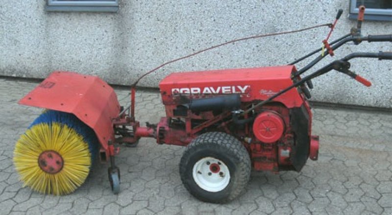 Einachstraktor des Typs Sonstige 2 hj. med fejemaskine (NR 829863), Gebrauchtmaschine in Helsinge (Bild 2)