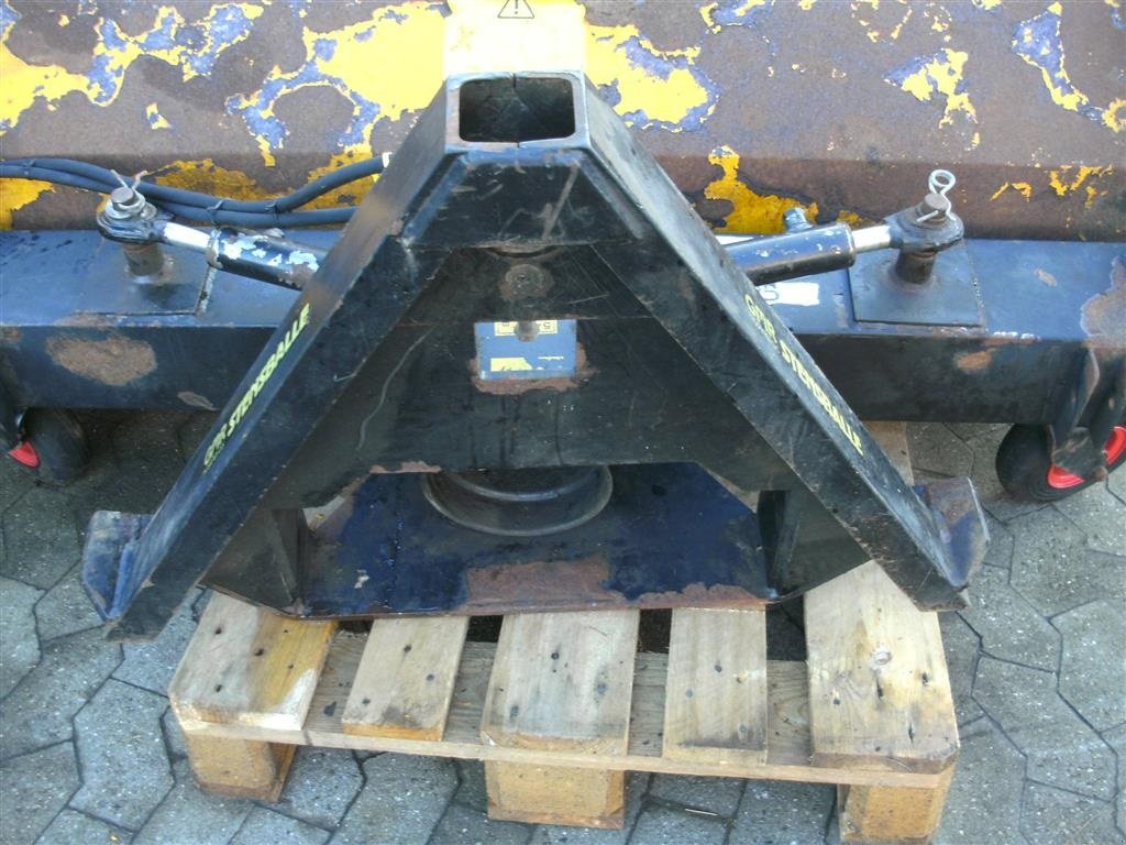 Anbaukehrmaschine des Typs GMR FF1700P, Gebrauchtmaschine in Helsinge (Bild 4)