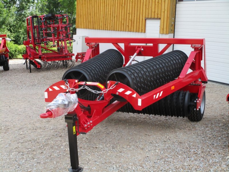 Packer & Walze des Typs Sonstige BT 630 Aktionspreis, Neumaschine in Cham (Bild 1)