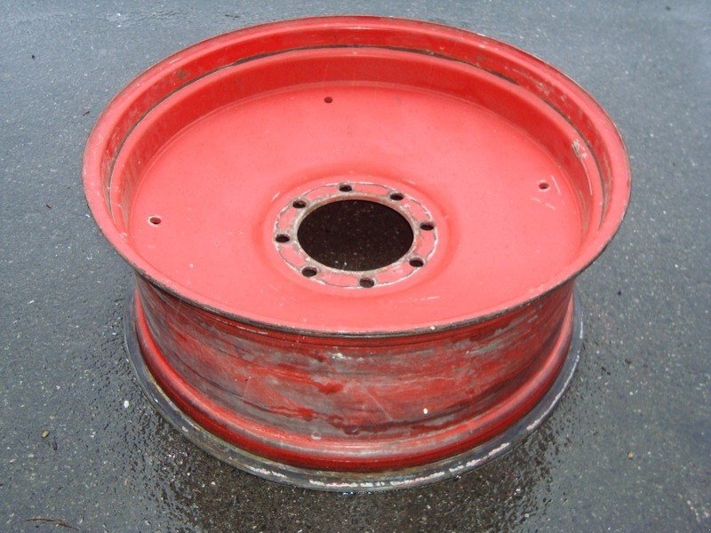 Rad des Typs Fendt 14 x 34,  in Hindelbank (Bild 2)