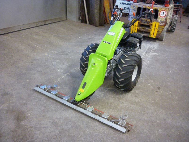 Motormäher des Typs Grillo GF 3 DF, Neumaschine in Helgisried (Bild 1)
