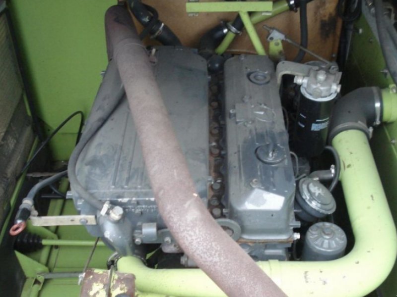 Oldtimer-Mähdrescher des Typs CLAAS Mega 208, Neumaschine in Торчин (Bild 1)