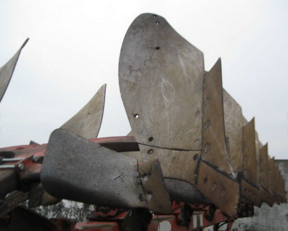 Scheibenpflug des Typs Gregoire-Besson SPB9-8,  in Суми (Bild 7)