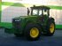 Oldtimer-Traktor des Typs John Deere 8285R, Neumaschine in Звенигородка (Bild 2)