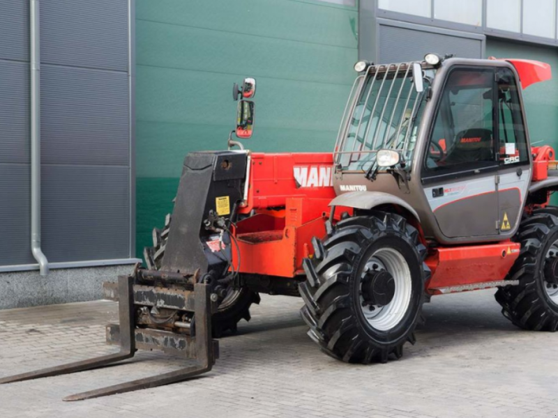 Teleskopstapler des Typs Manitou MLT 845-120,  in Житомир (Bild 1)