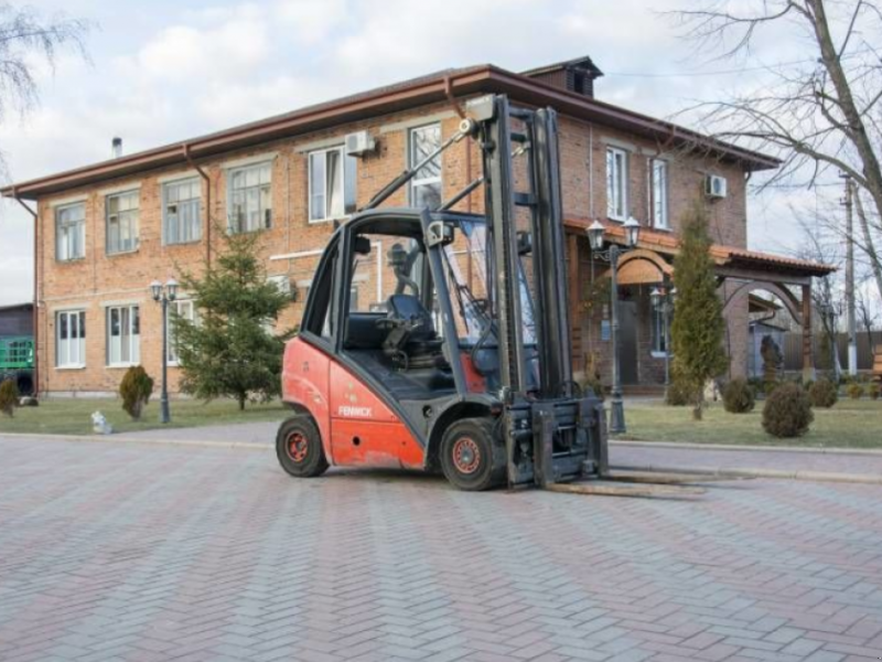 Gabelstapler des Typs Linde H25D,  in Житомир (Bild 1)
