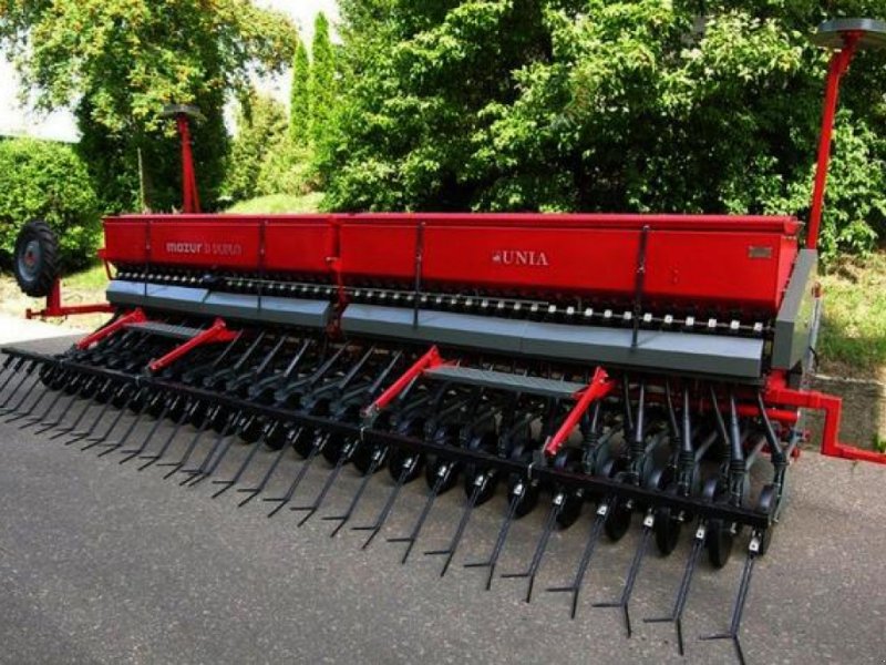 Direktsaatmaschine des Typs Unia Mazur,  in Луцьк (Bild 1)