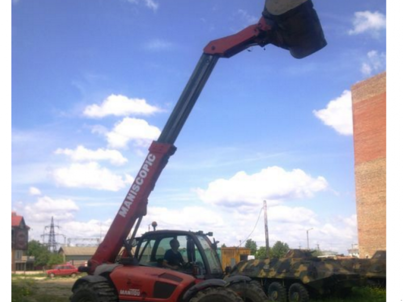 Teleskopstapler des Typs Manitou MLT 633 LS,  in Київ (Bild 1)
