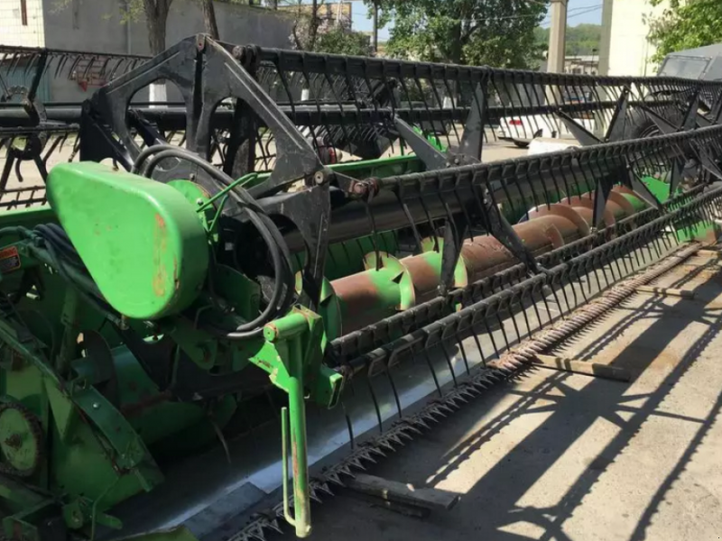 Schneidwerk des Typs John Deere 925 Flex,  in Київ (Bild 1)