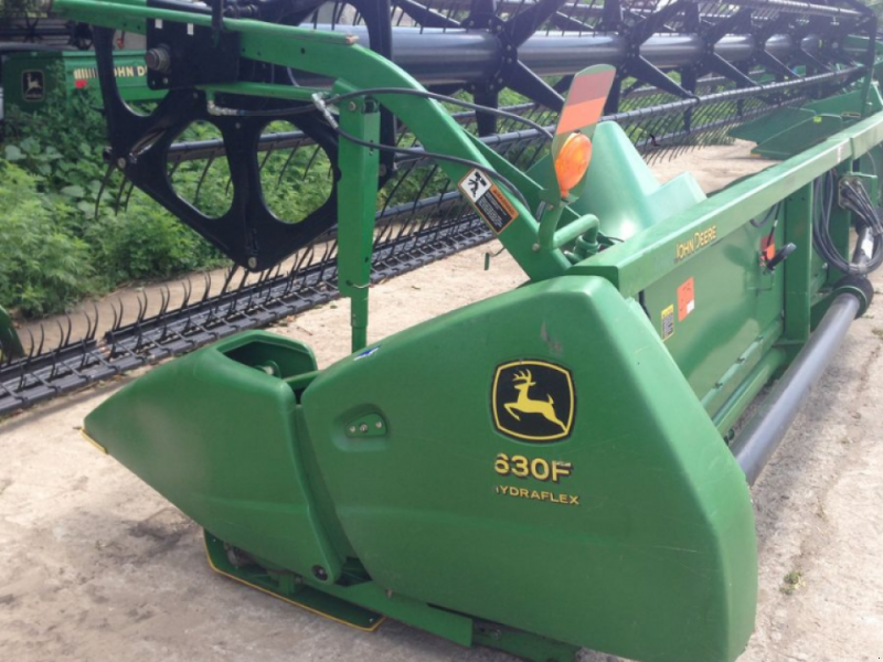Schneidwerk des Typs John Deere 630F,  in Одеса (Bild 1)