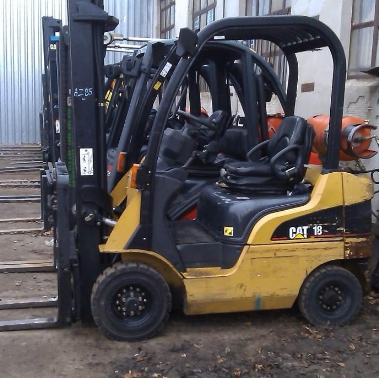 Gabelstapler des Typs Caterpillar GP18N,  in Харків (Bild 1)