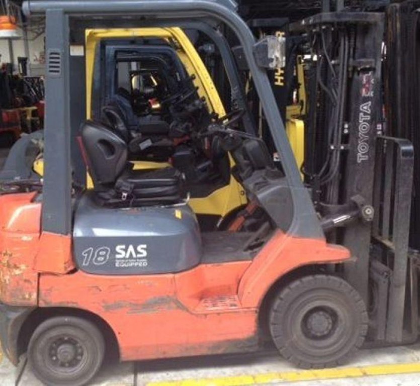 Gabelstapler des Typs Toyota 7FD18,  in Харків (Bild 1)