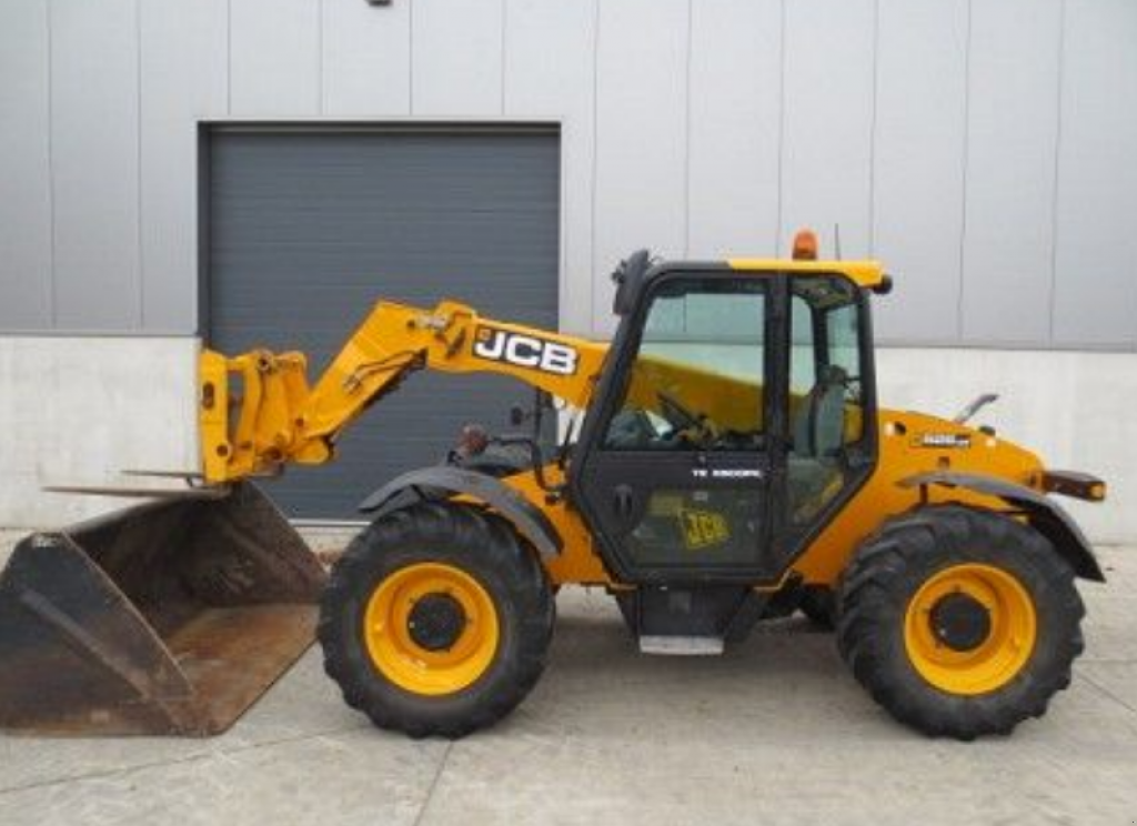 Teleskopstapler des Typs JCB 526-56 Agri Plus,  in Київ (Bild 1)