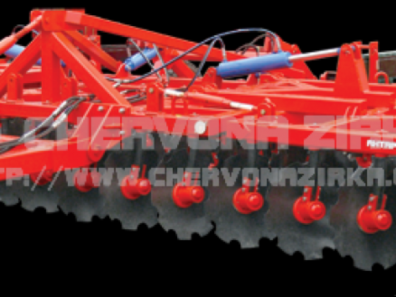 Wiesenegge des Typs CHERVONA ZIRKA Antares 6x4C,  in Кіровоград (Bild 1)