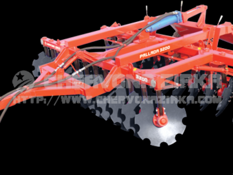 Wiesenegge des Typs CHERVONA ZIRKA Pallada 3200,  in Кіровоград (Bild 1)