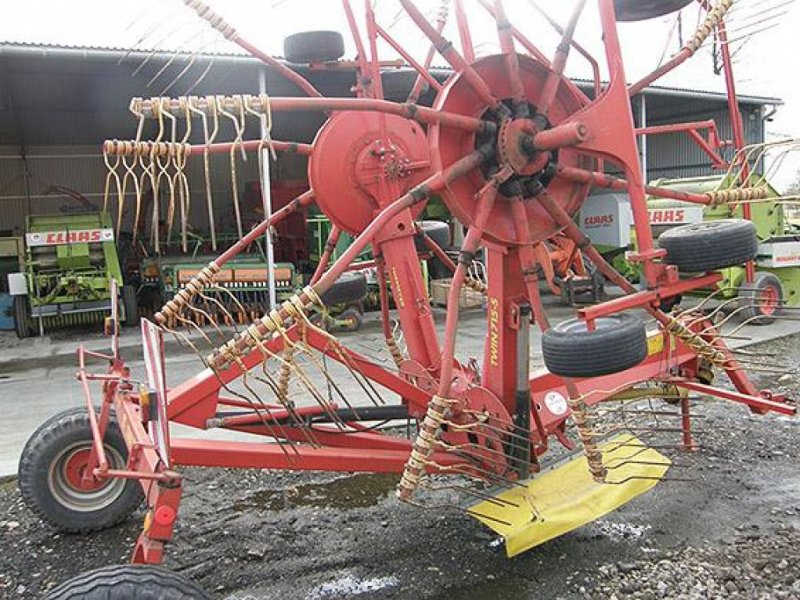 Schwader des Typs Niemeyer Twin 715S,  in Рівне (Bild 1)