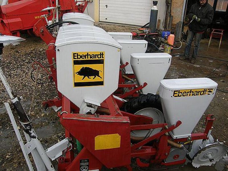 Direktsaatmaschine des Typs Eberhardt 4,  in Рівне (Bild 1)