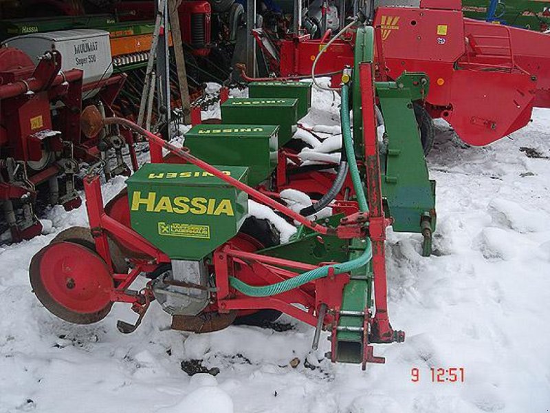 Direktsaatmaschine des Typs Hassia 4,  in Рівне (Bild 1)